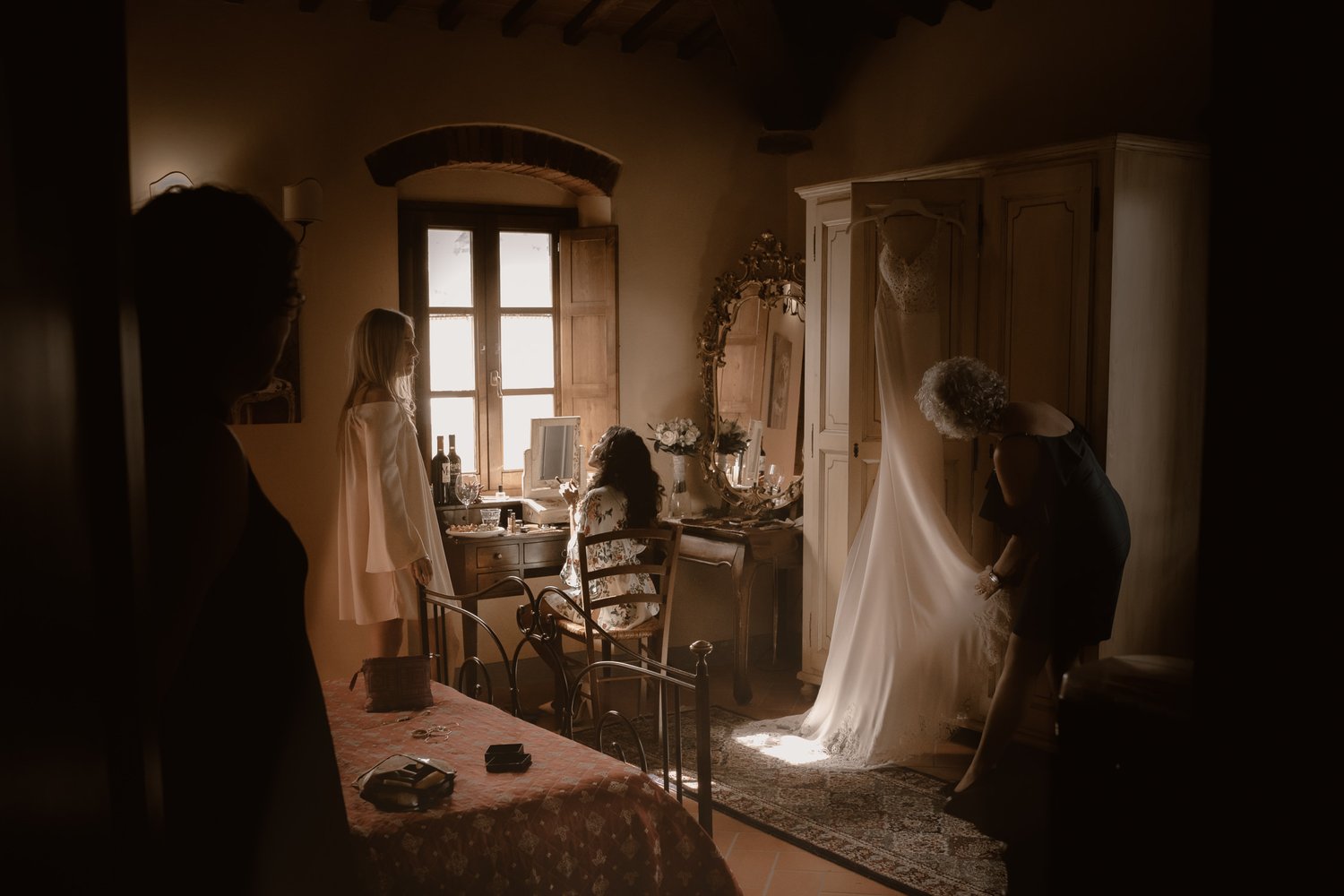 bridal makeup and hair wedding dress by mark hadden amsterdam wedding photographer