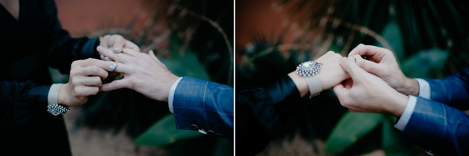 exchanging of the rings wedding photography amsterdam