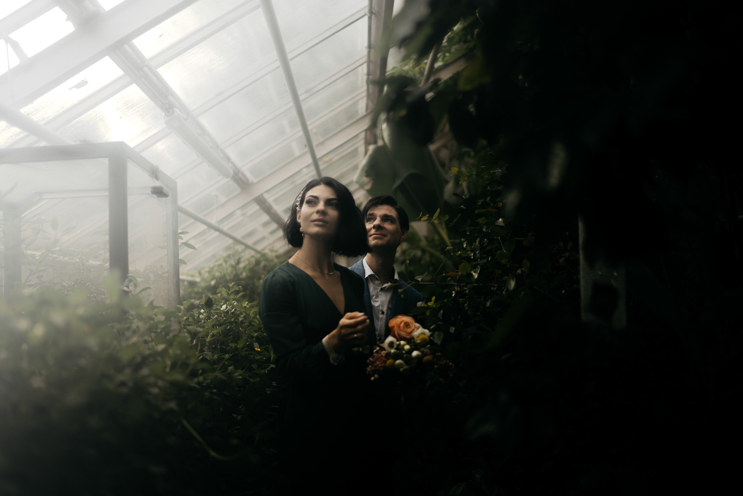 couple photography botanical garden amsterdam